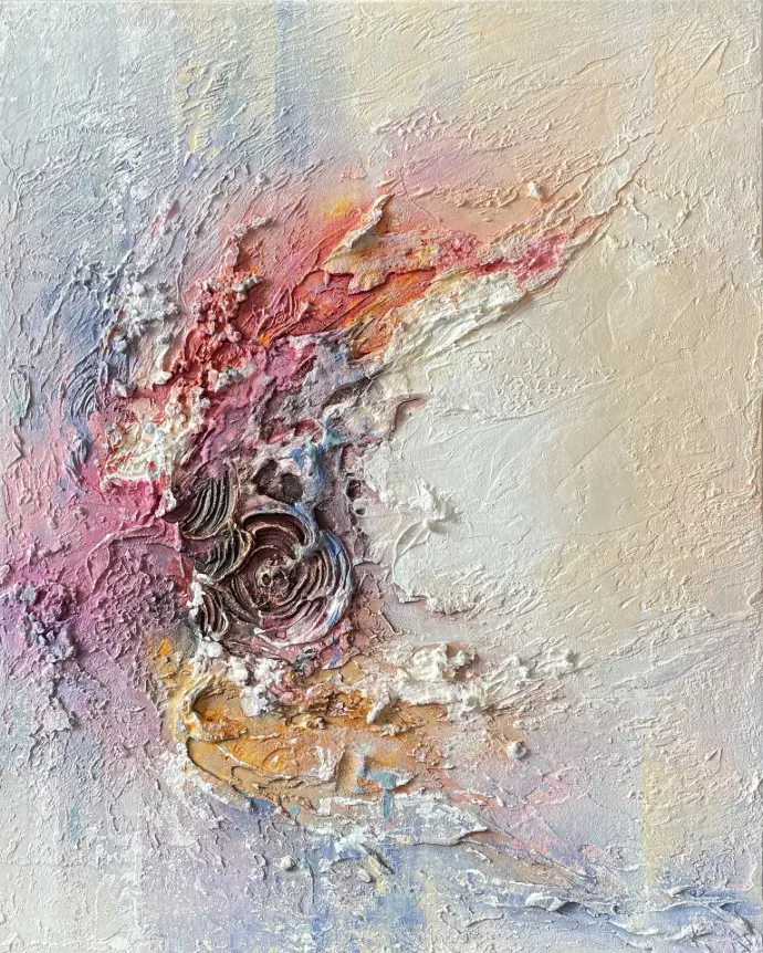 "Baroque Dreams of Montmartre" (2025) van Yelena Bondarenko: acryl op linnen 50x40 cm, zachte kleuren, vloeiende texturen, licht en actie, subtiele dynamiek. Baroque Dreams of Montmartre abstract werk, linnen 50x40, pasteltinten, golvende texturen, licht en beweging.