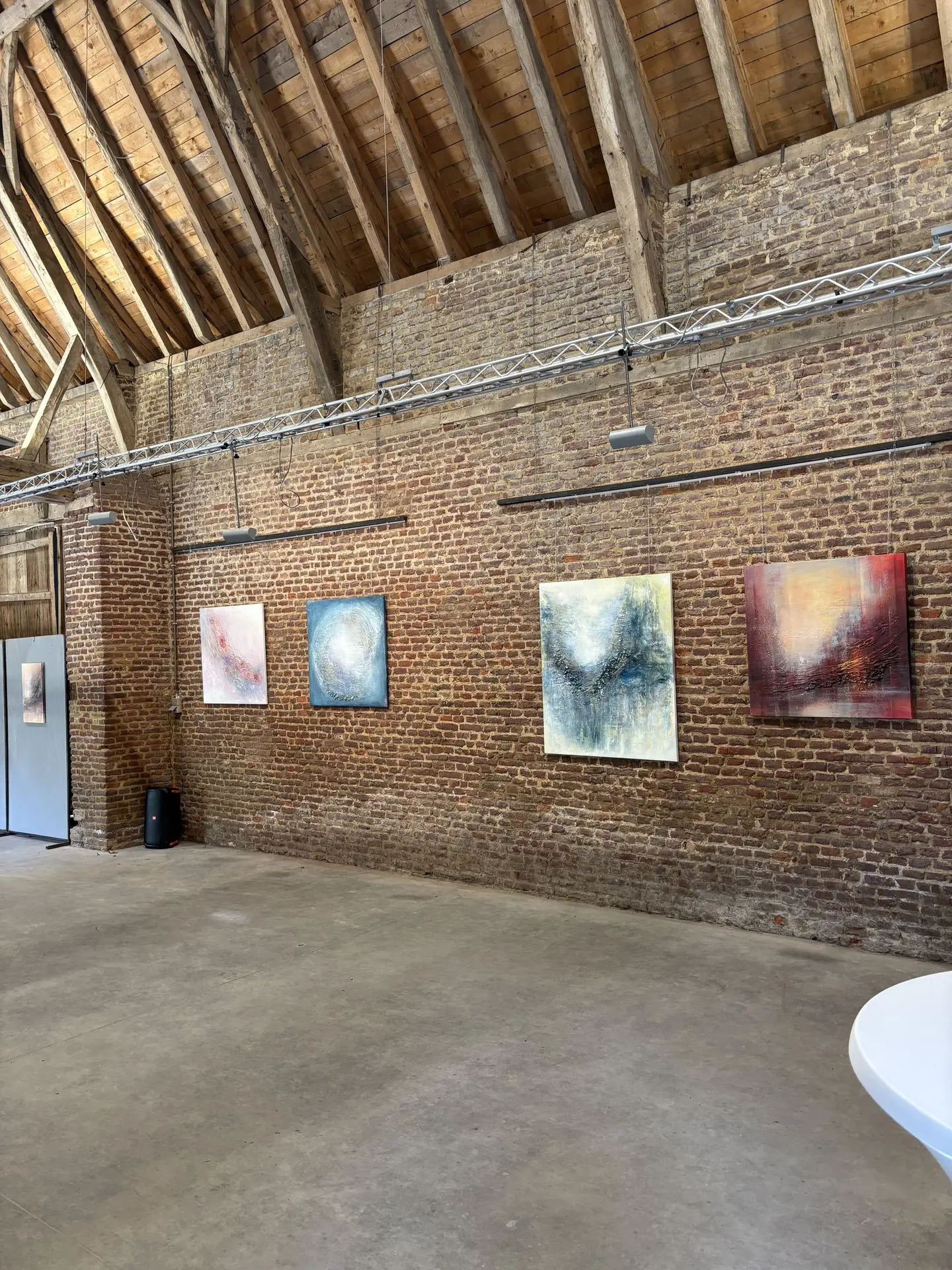 Yelena Bondarenko Expositie Dwarsschuur van &amp;#39;t Goed te Wynckele Gullegem