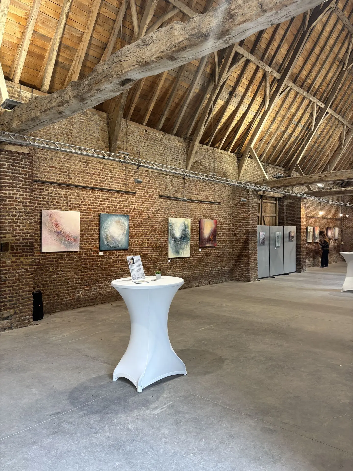 Yelena Bondarenko Expositie Dwarsschuur van &amp;#39;t Goed te Wynckele Gullegem