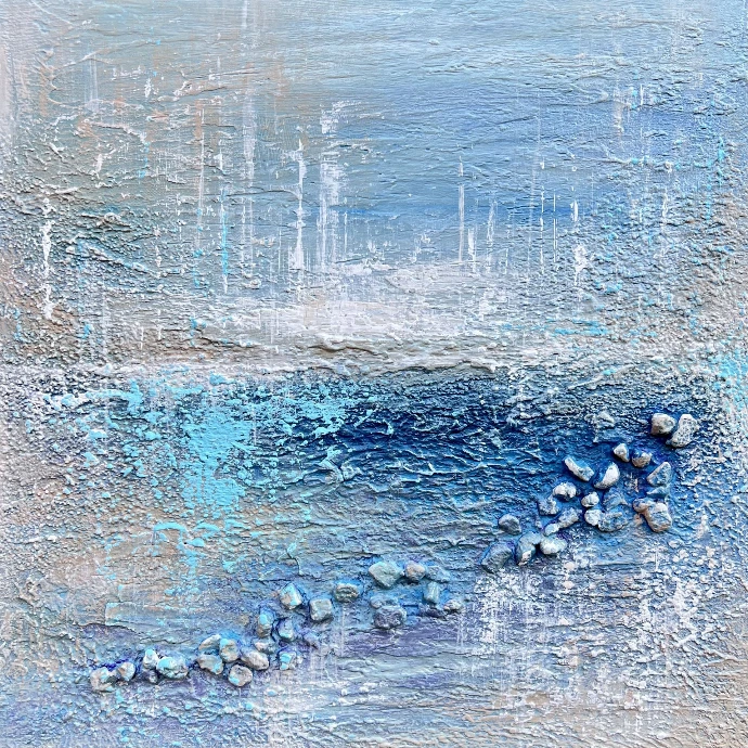 "Path to Serenity" is poëtisch abstract werk met textuur, kleuren en dromerige sfeer. Perfect voor modern interieur. Abstract acryl schilderij "Path to Serenity" (40x40cm), met textuur, grijstinten, roze, oranje en gouden accenten.