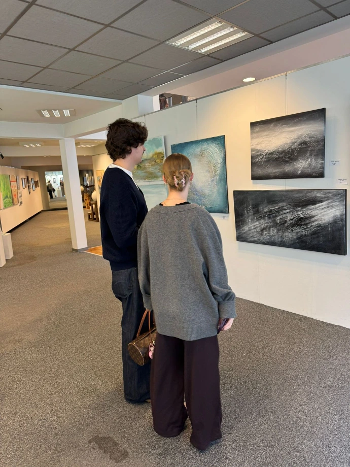 Yelena Bondarenko Sarg Art Gallery