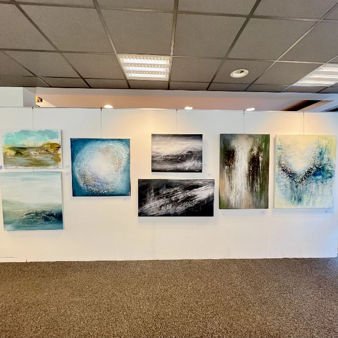 Yelena Bondarenko in Sarg Art Gallery