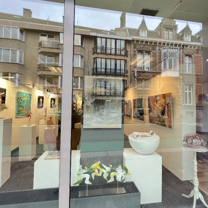Yelena Bondarenko Sarg Art Gallery