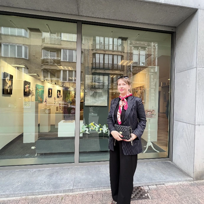 Yelena Bondarenko Sarg Art Gallery