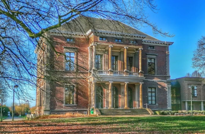 Kasteel Scheldevelde in De Pinte, locatie van de wintereditie van Artpoint Vlaanderen Kasteel Scheldevelde in De Pinte, locatie van de wintereditie van Artpoint Vlaanderen
